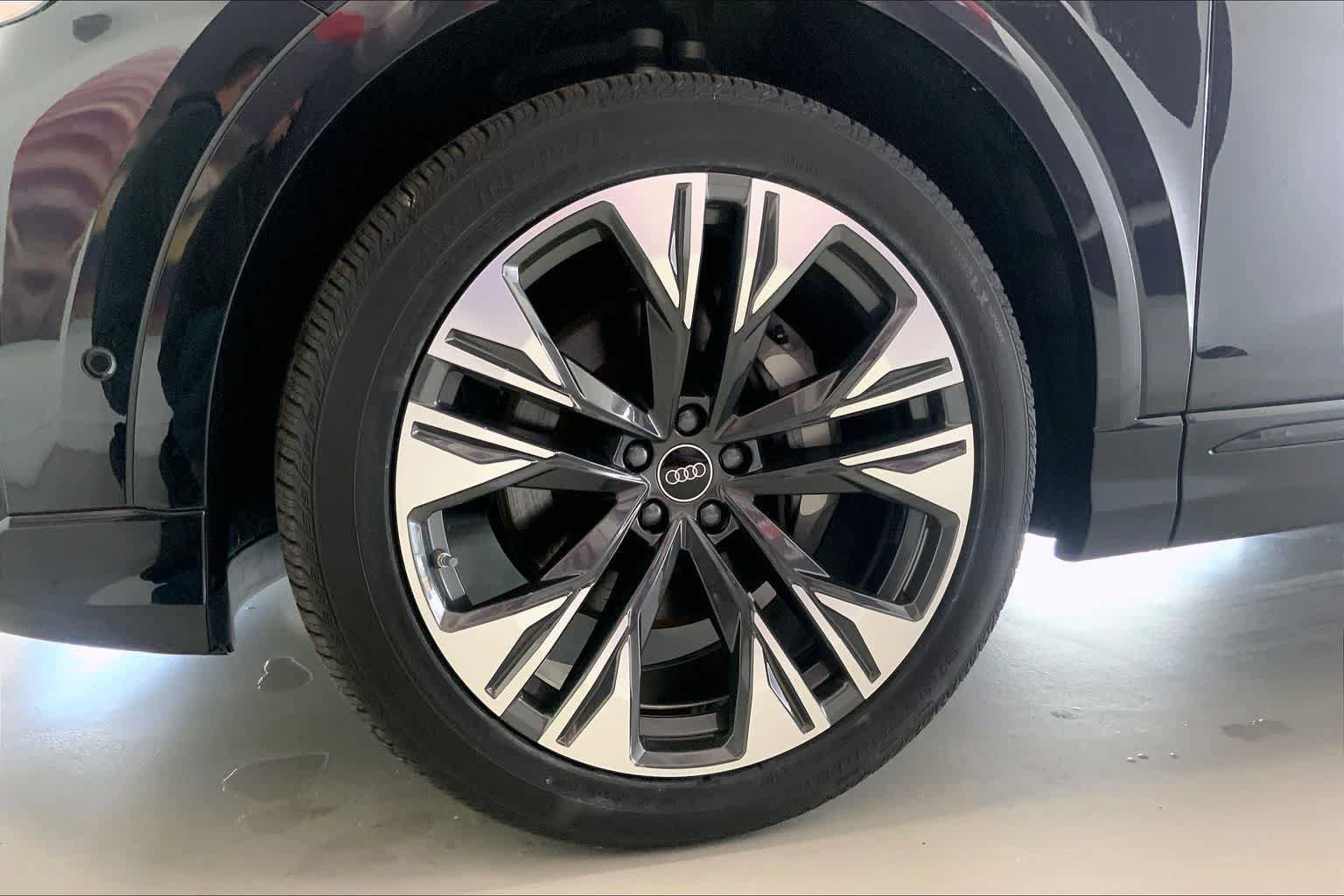 New 2026 Audi Q8 Premium Plus image 7
