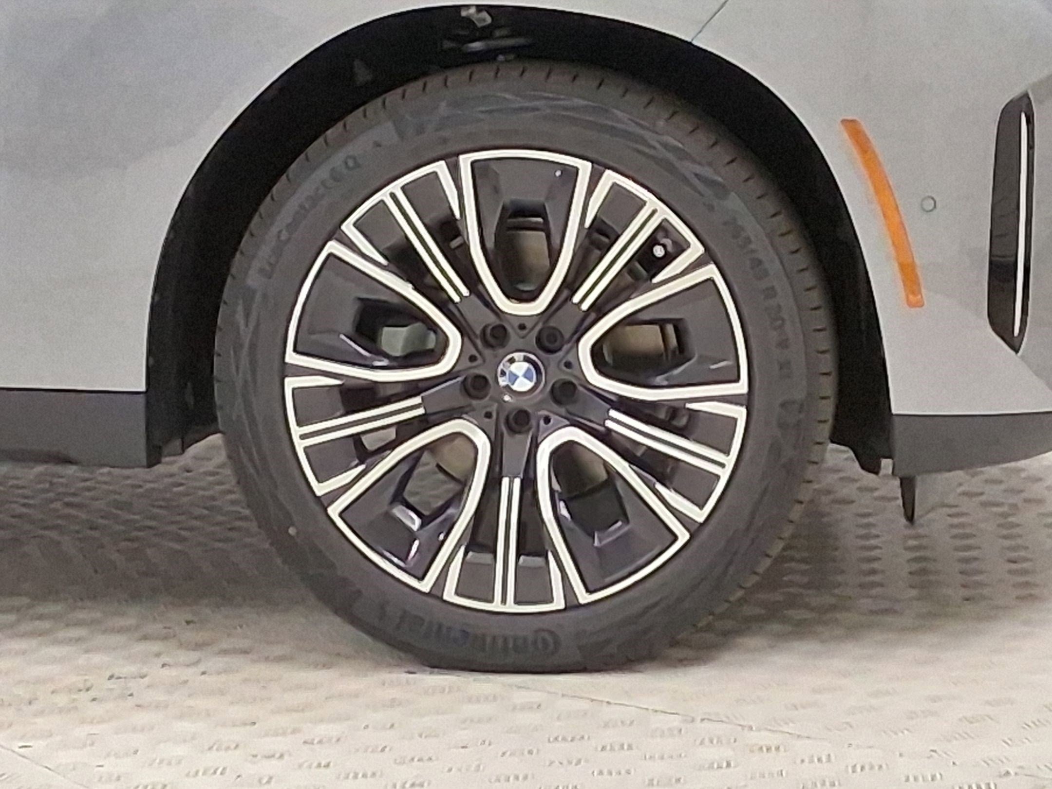 New 2026 BMW X3 xDrive30 w/ Convenience Package image 10