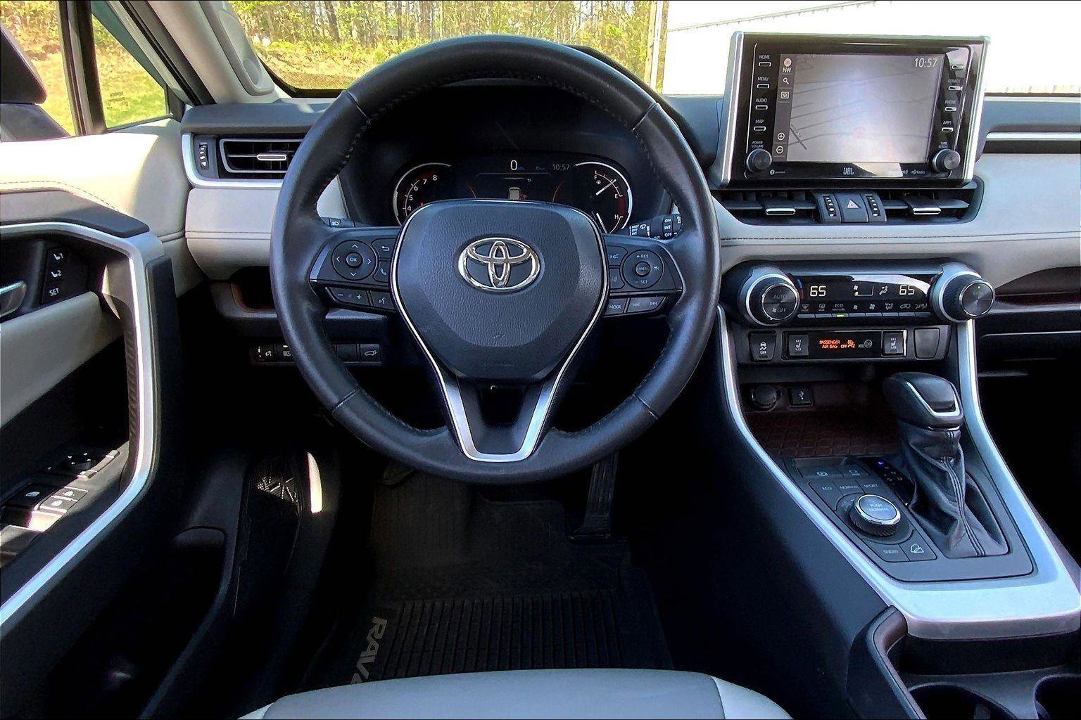 Used 2020 Toyota RAV4 Limited w/ All Weather Liner Package AWD/4WD image 5