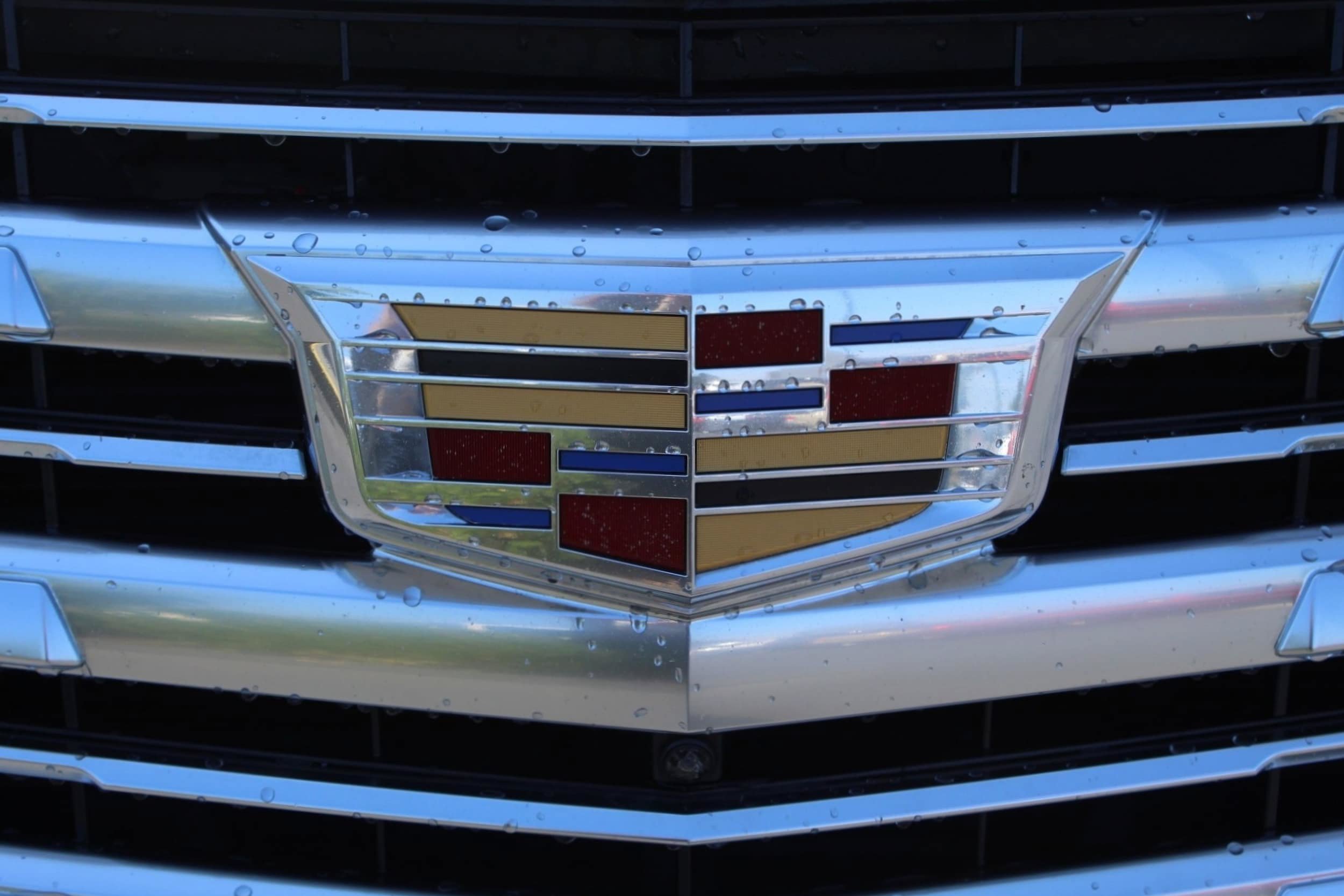 Used 2018 Cadillac Escalade Platinum AWD/4WD image 7