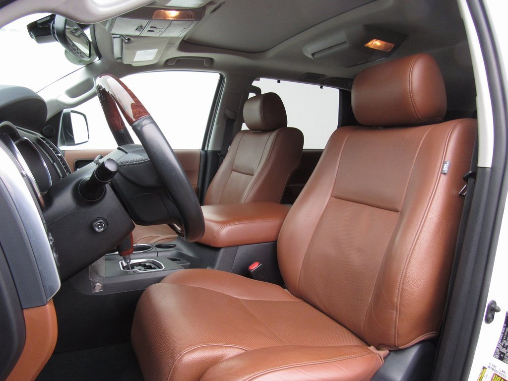 Used 2019 Toyota Sequoia Platinum image 11