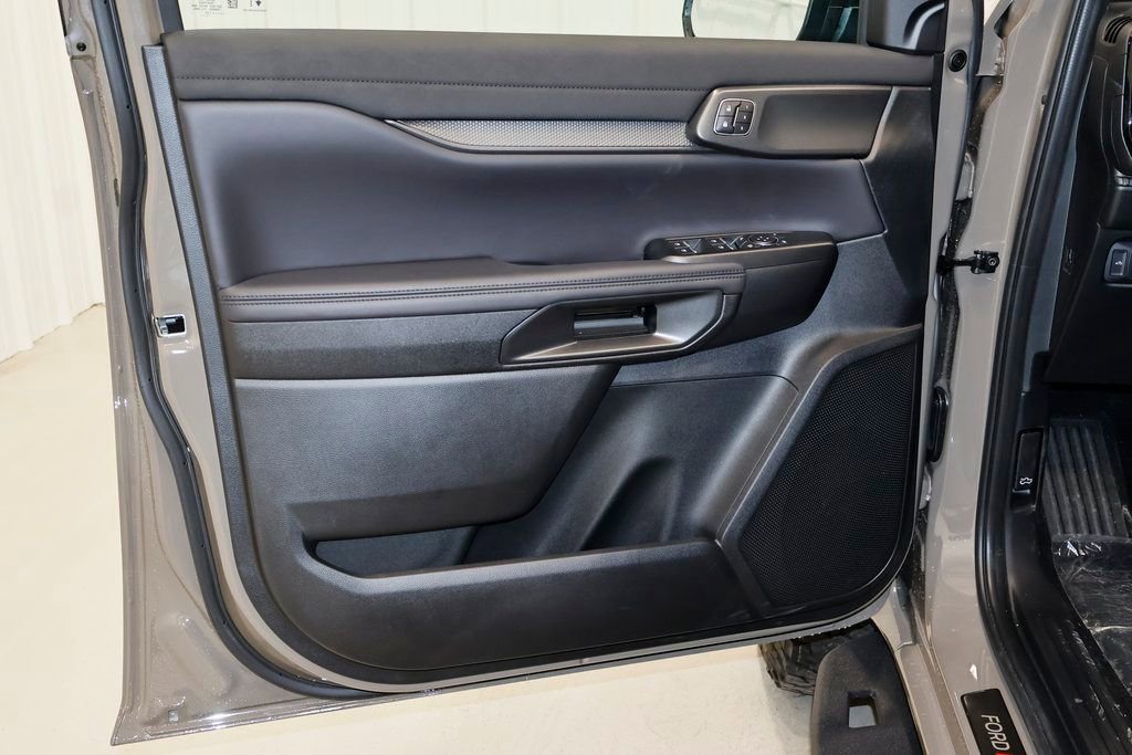 New 2025 Ford Ranger Raptor image 9