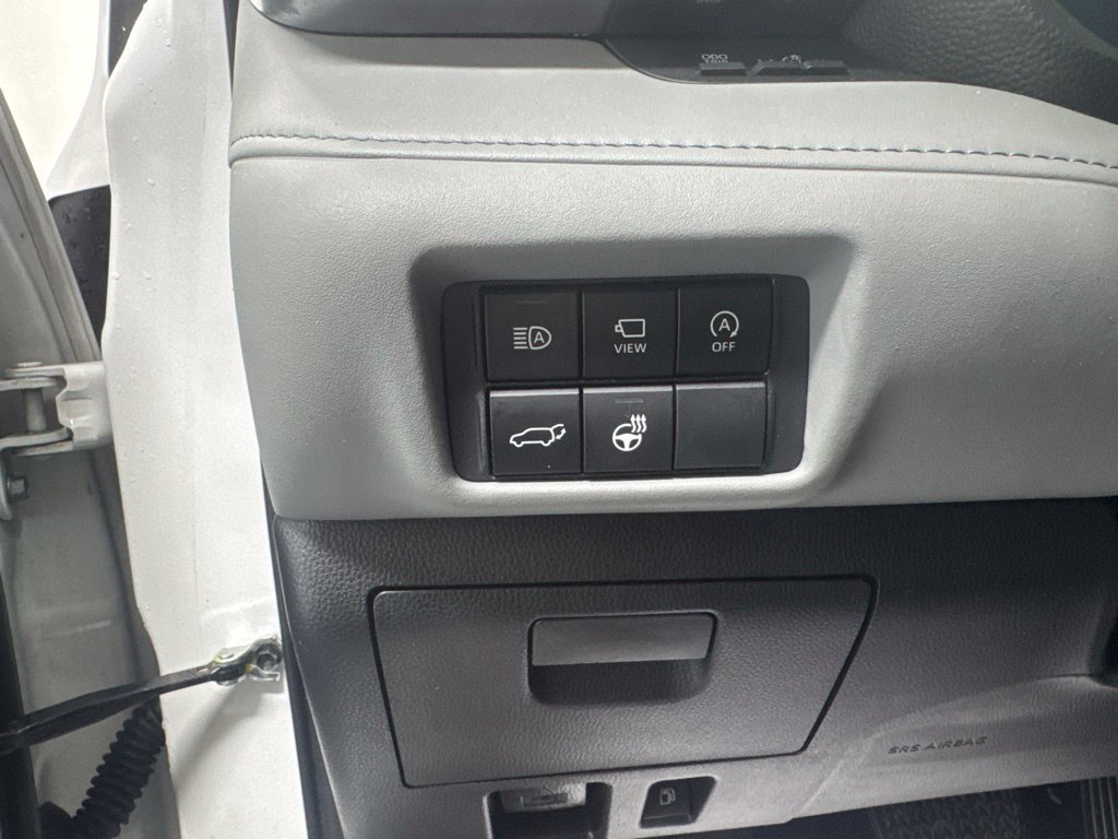 Used 2023 Toyota Highlander Platinum AWD/4WD image 19