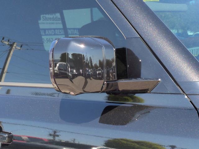 Used 2025 Land Rover Defender 110 X image 11