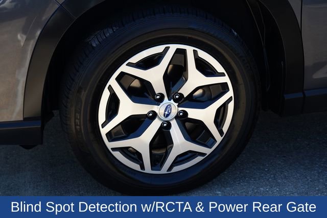 Certified 2023 Subaru Forester Premium AWD/4WD image 7