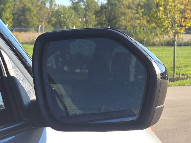 Used 2023 Ford Explorer ST-Line AWD/4WD image 6
