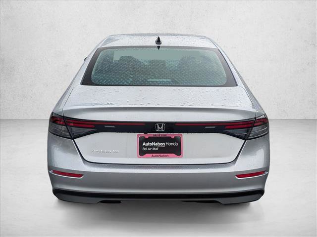 Certified 2025 Honda Accord SE image 7