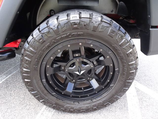 Used 2013 Jeep Wrangler Sport AWD/4WD image 31