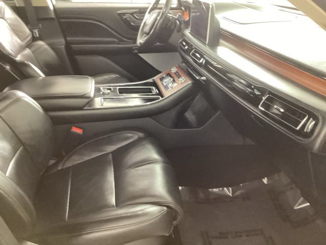 Used 2021 Lincoln Aviator Reserve AWD/4WD image 20