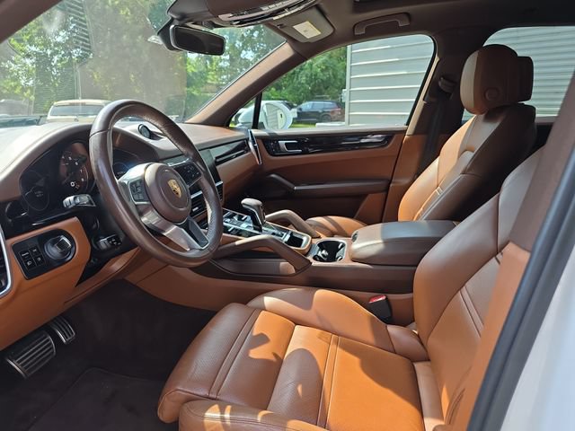 Used 2020 Porsche Cayenne S AWD/4WD image 11