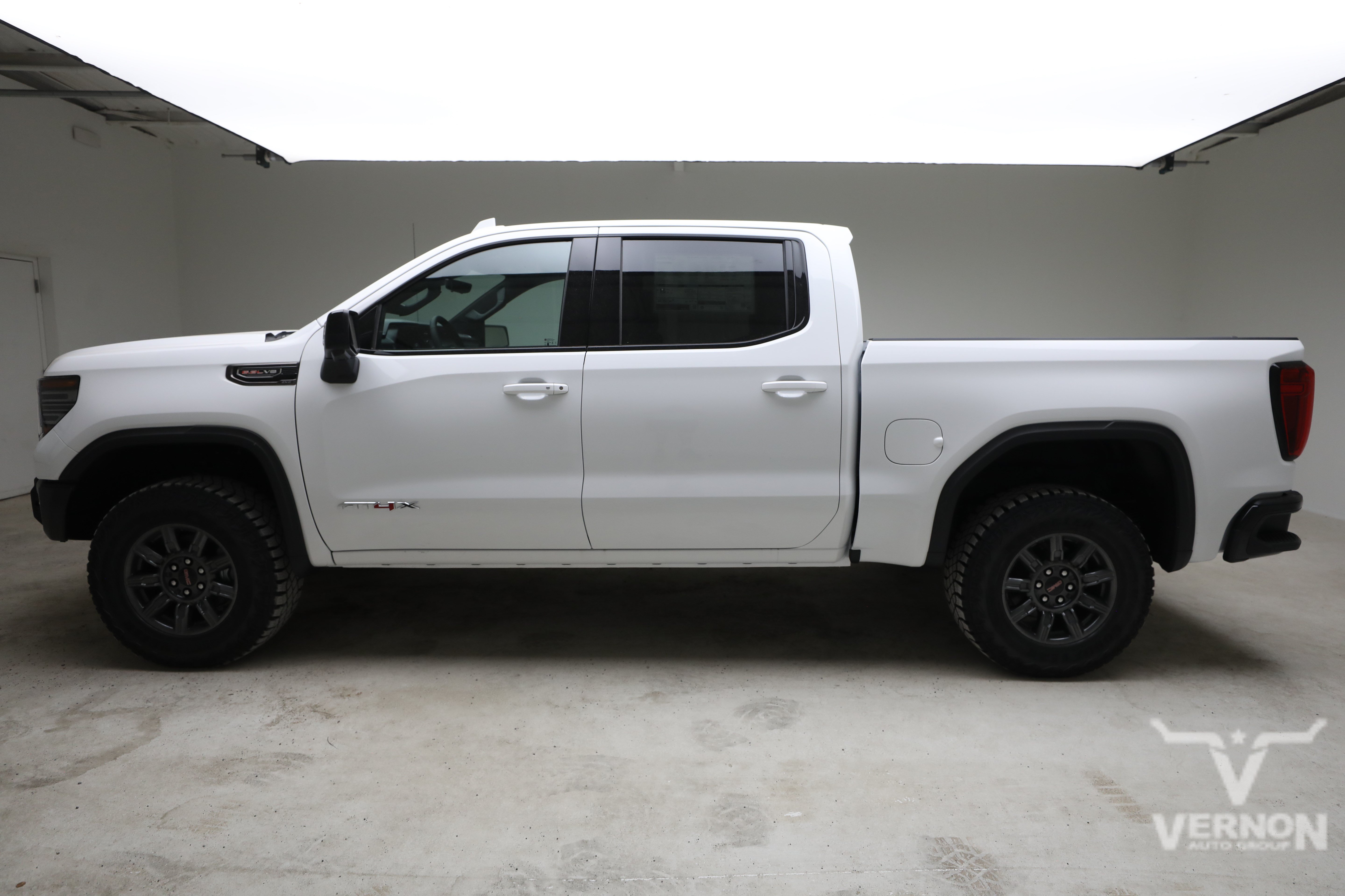 New 2026 GMC Sierra 1500 AT4X AWD/4WD image 2