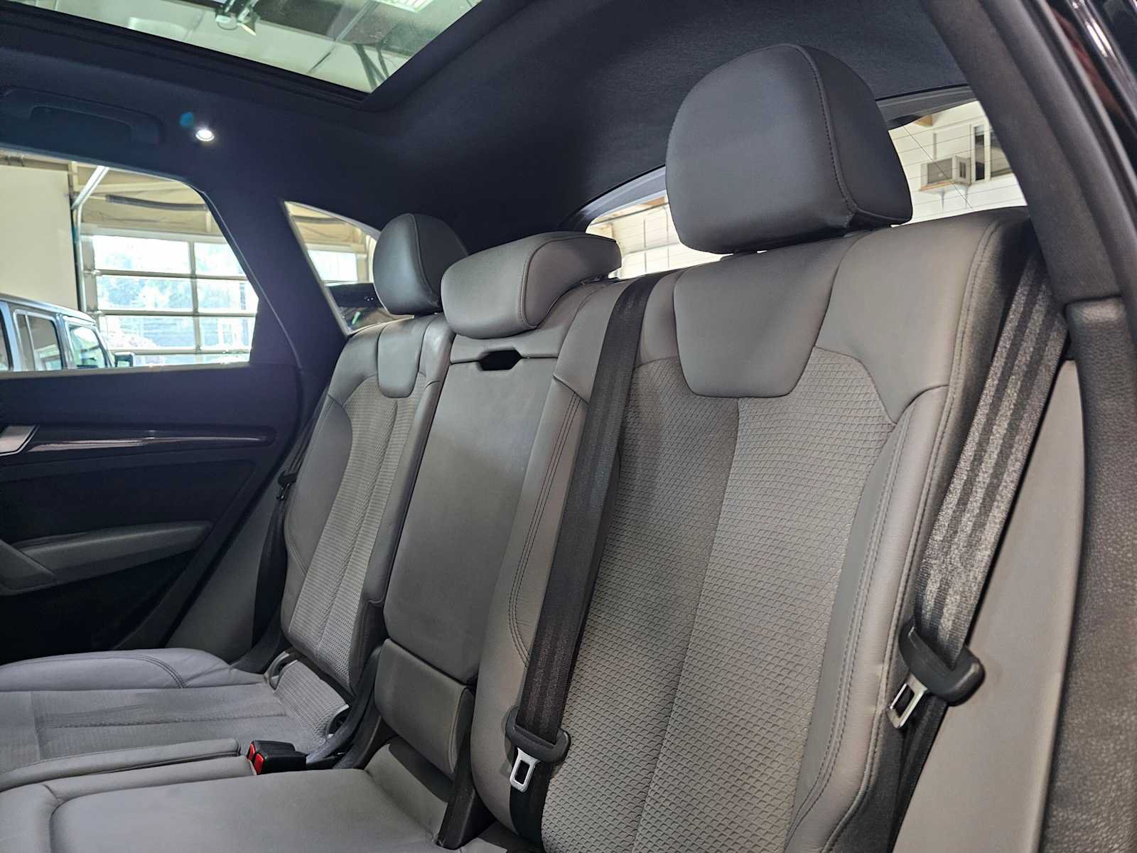 Used 2022 Audi SQ5 Premium AWD/4WD image 19