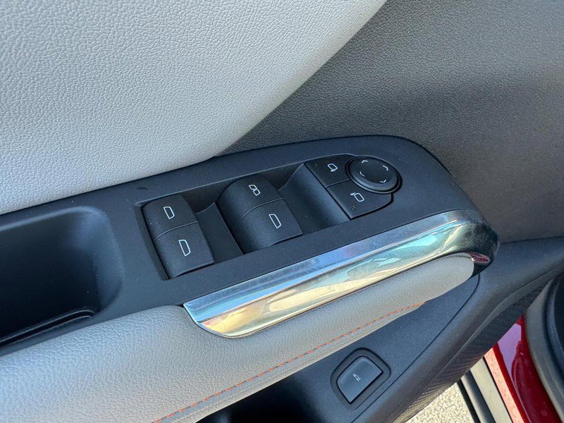 New 2026 Chevrolet Traverse LT w/ Driver Confidence Package image 13