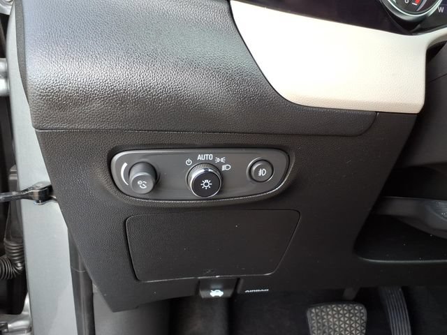 Used 2023 Buick Encore GX Preferred w/ Cold Weather Comfort Package FWD image 28