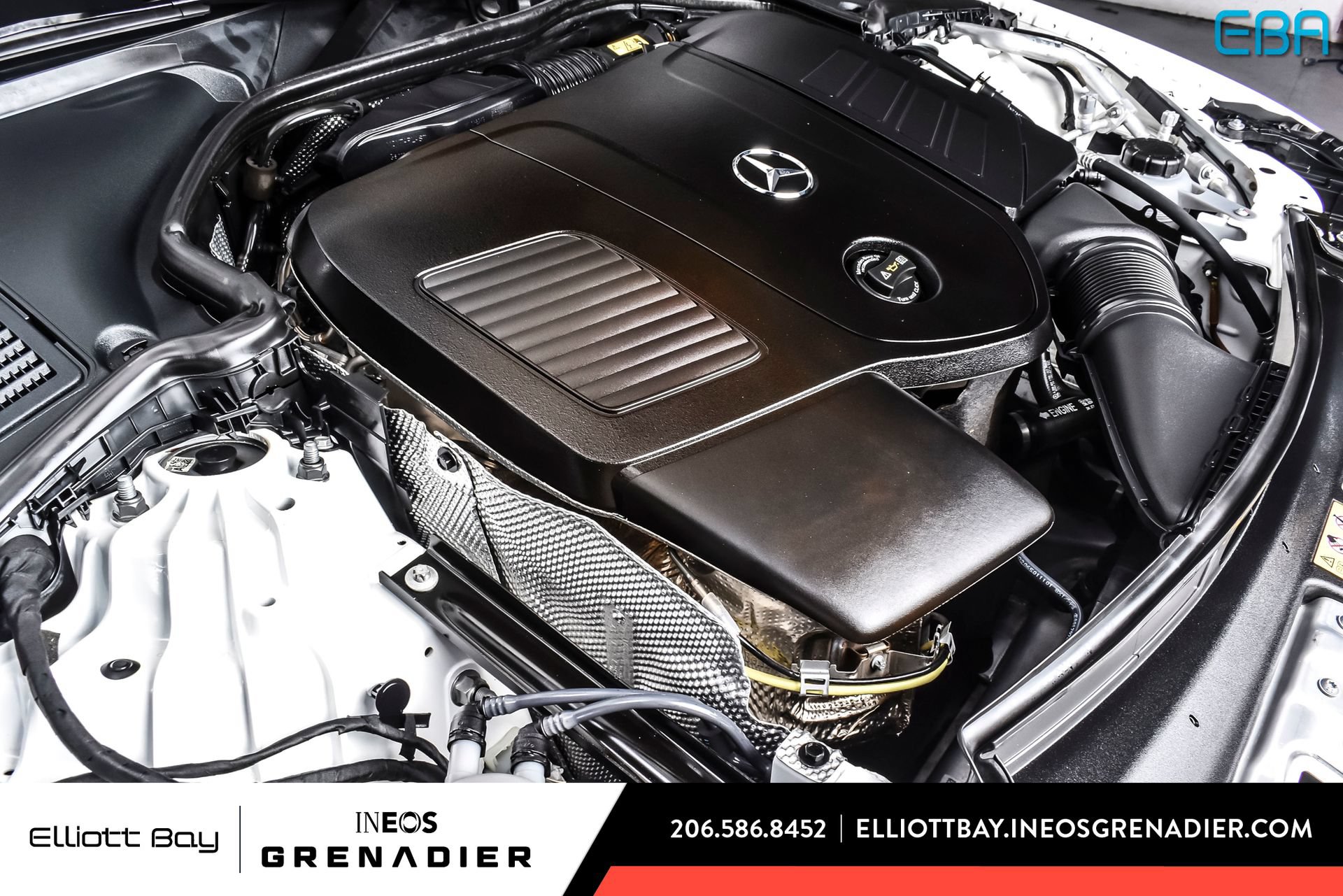 Used 2025 Mercedes-Benz C 300 4MATIC Sedan image 12