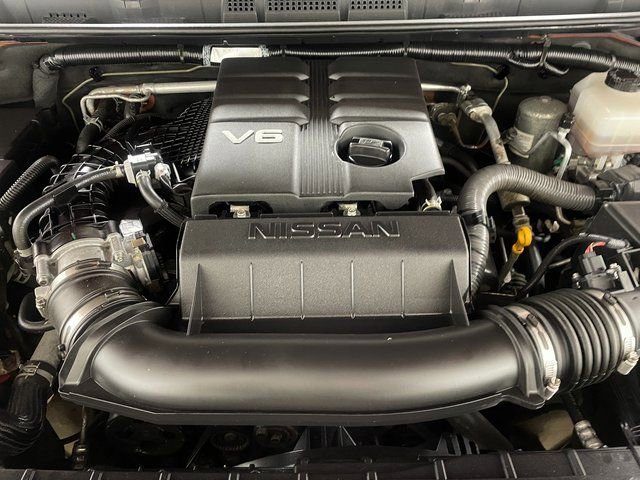 Used 2022 Nissan Frontier PRO-4X image 24