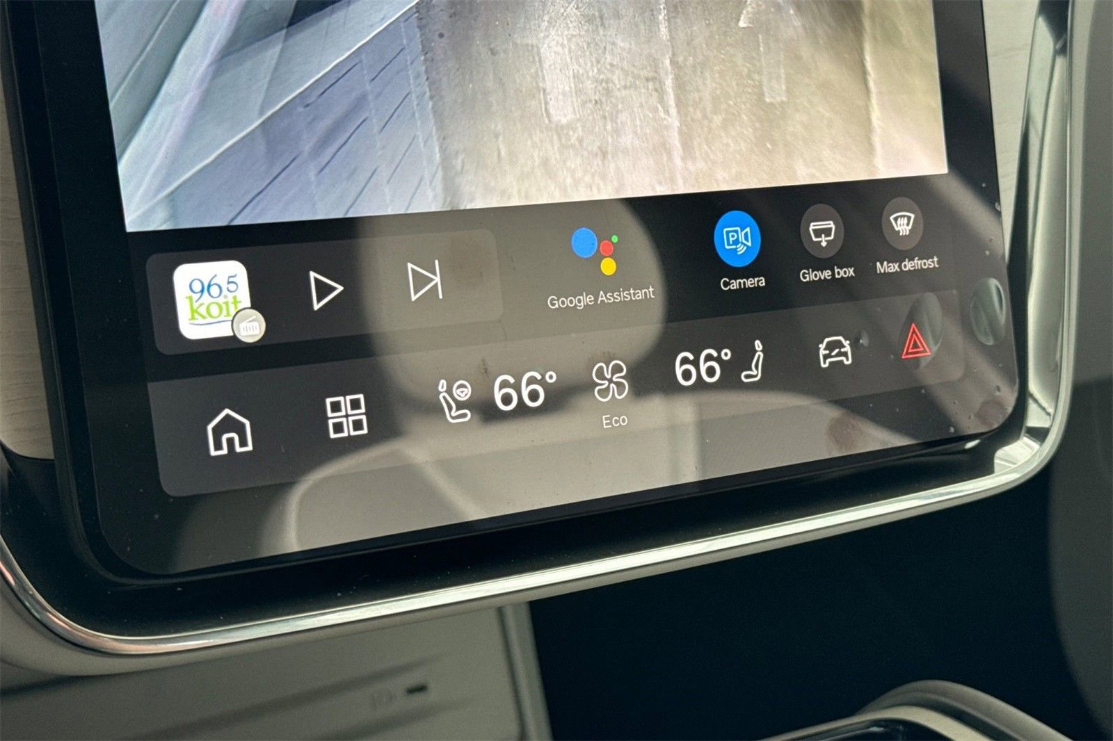 New 2025 Volvo EX90 Plus w/ Protection Package Premier image 21