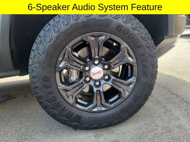 Used 2024 GMC Canyon Elevation w/ Convenience Package AWD/4WD image 8