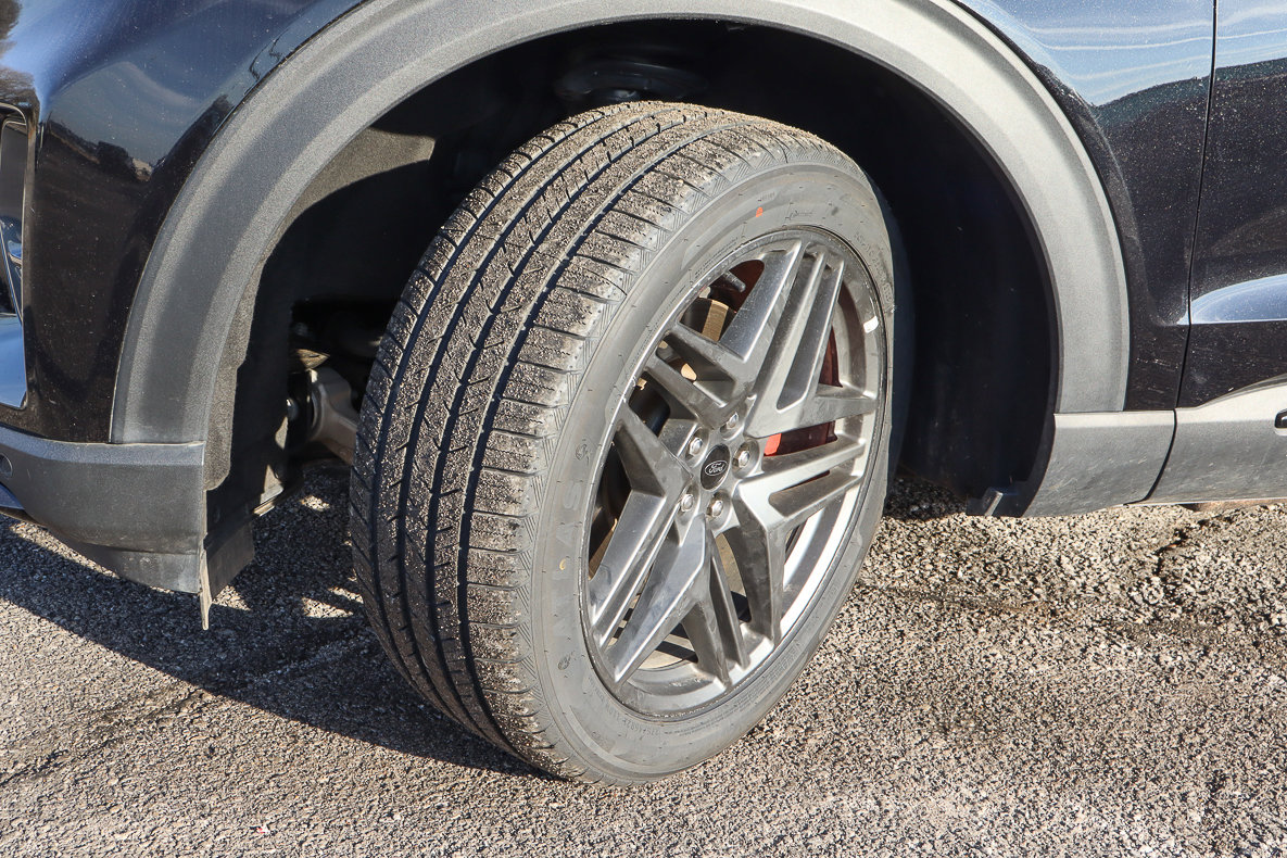 Used 2025 Ford Explorer ST-Line w/ ST-Line Street Pack image 18