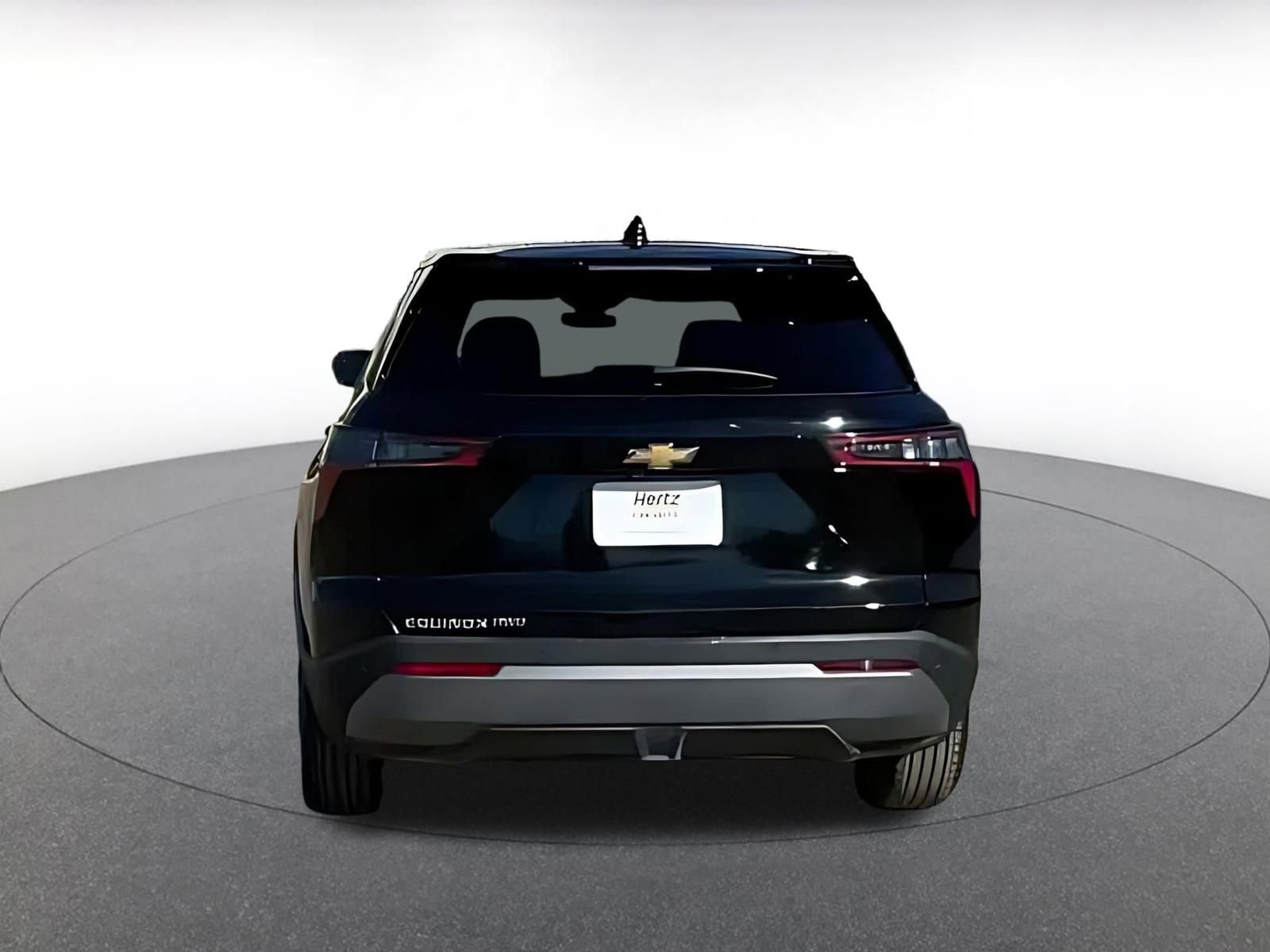 Used 2025 Chevrolet Equinox LT image 11