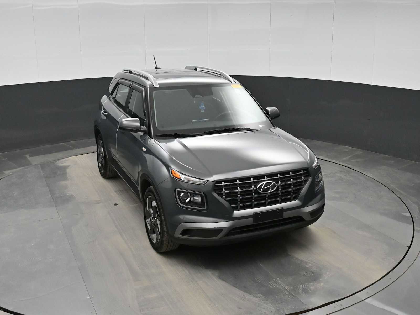 Certified 2024 Hyundai Venue SEL image 23