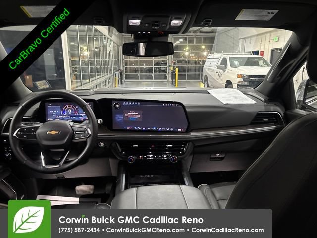 Certified 2025 Chevrolet Suburban Premier AWD/4WD image 35