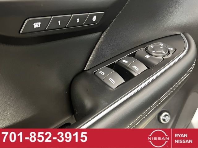 Used 2023 Buick Envision Essence image 32