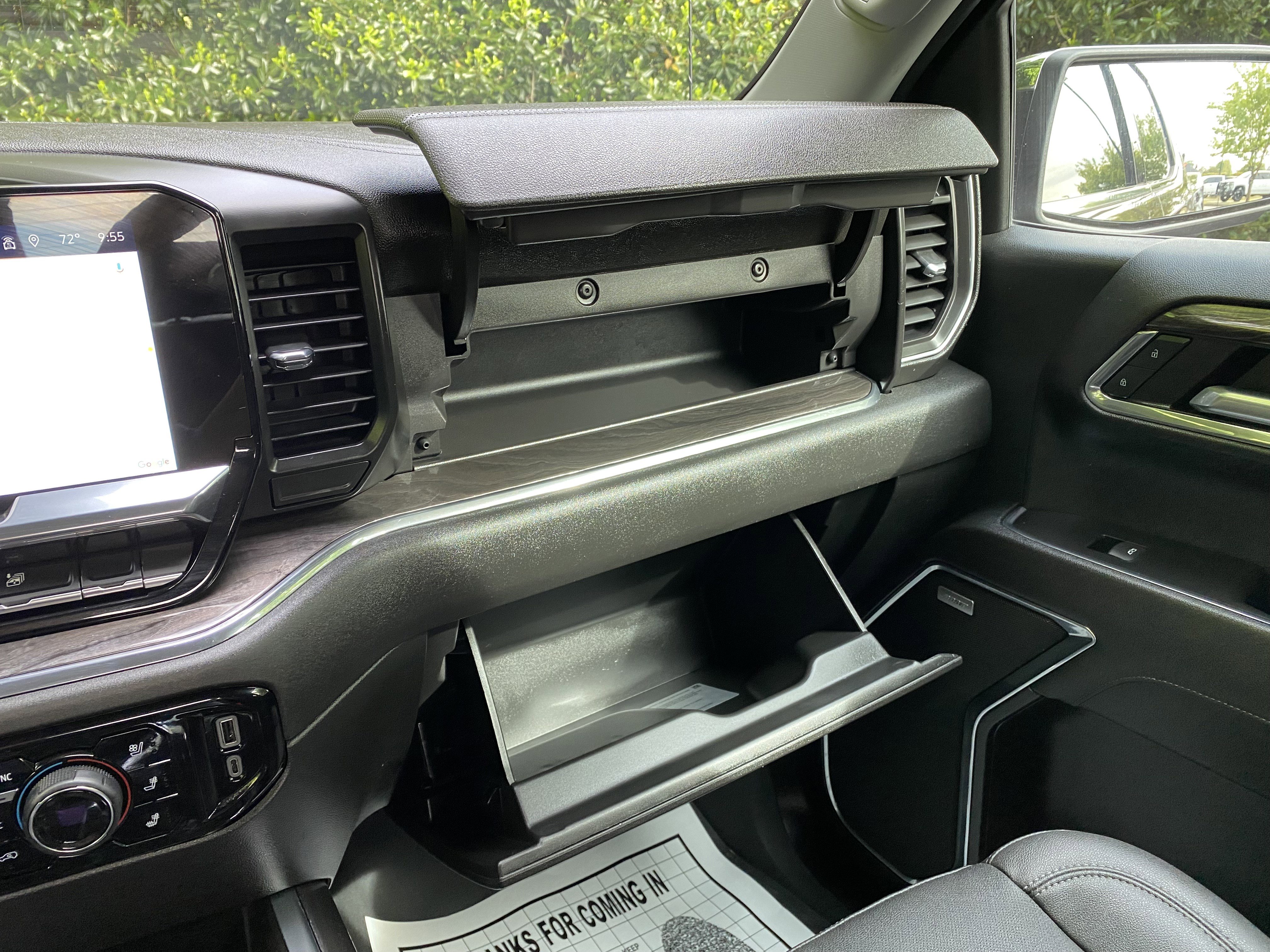 Used 2023 Chevrolet Silverado 1500 LTZ AWD/4WD image 32