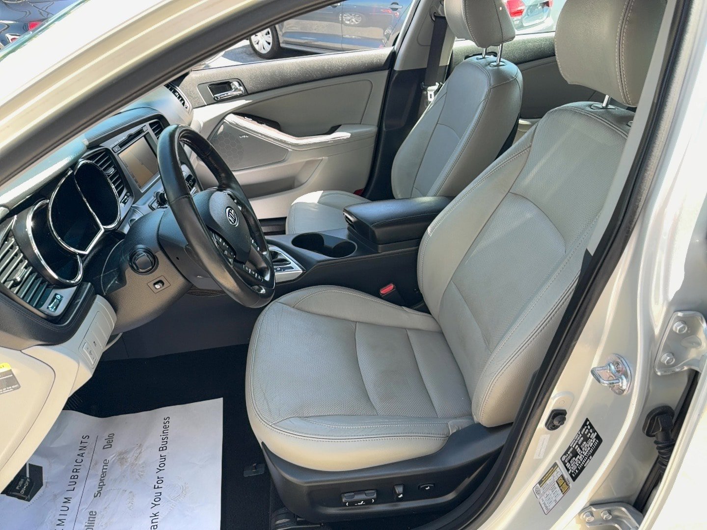 Used 2012 Kia Optima EX w/ Premium Pkg FWD image 6