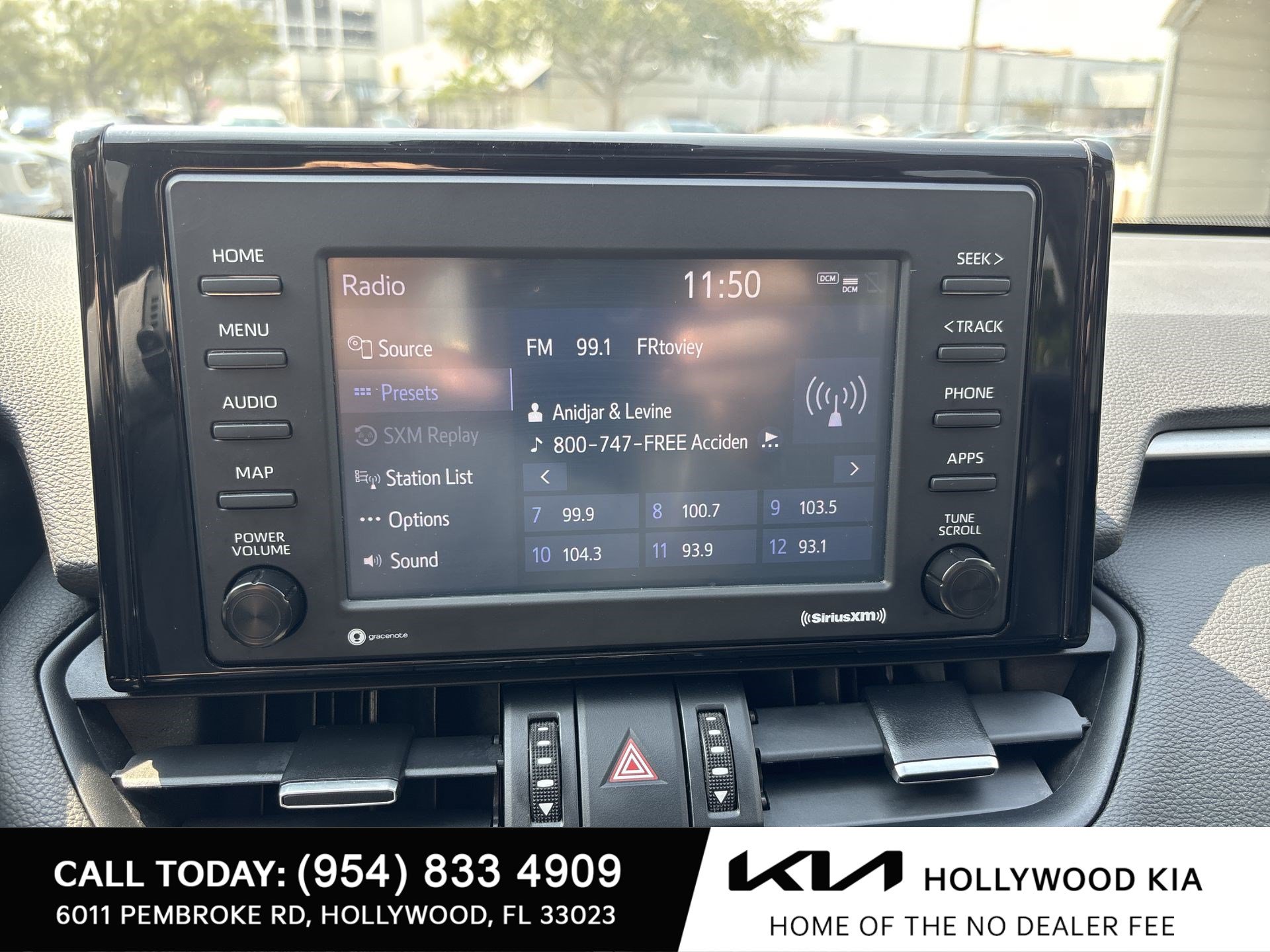 Used 2021 Toyota RAV4 XLE Premium FWD image 12
