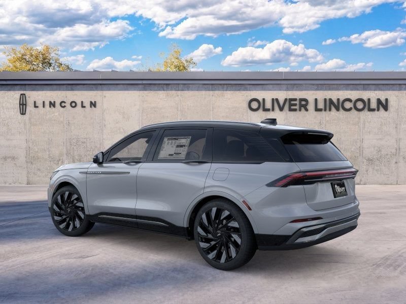 New 2026 Lincoln Nautilus Reserve AWD/4WD image 4
