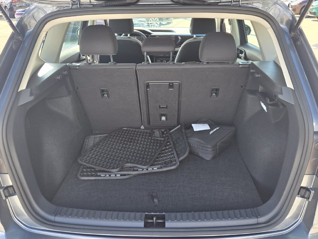 Certified 2024 Volkswagen Taos S AWD/4WD image 15