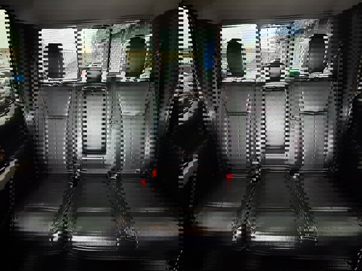 Used 2020 Ford F150 Lariat w/ Equipment Group 502A Luxury image 17