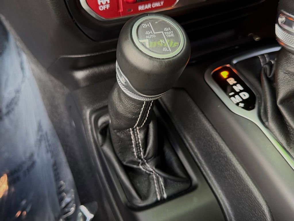 Used 2021 Jeep Wrangler Unlimited Rubicon 4xe w/ Steel Bumper Group AWD/4WD image 27