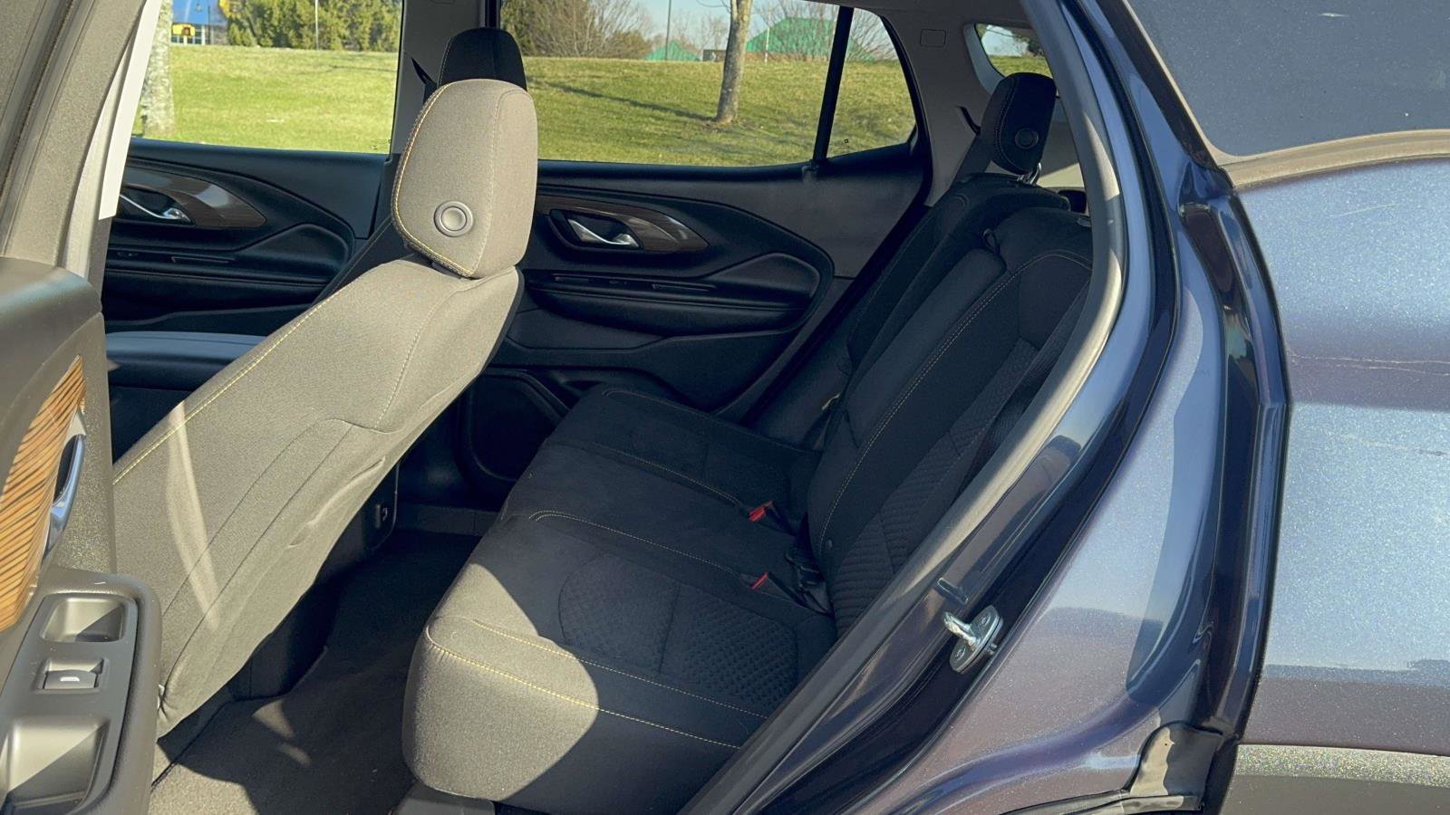 Used 2019 GMC Terrain SLE w/ Driver Convenience Package image 14