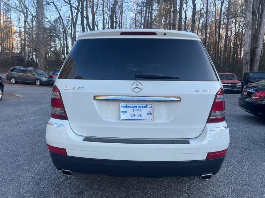 Used 2009 Mercedes-Benz GL 450 4MATIC image 4