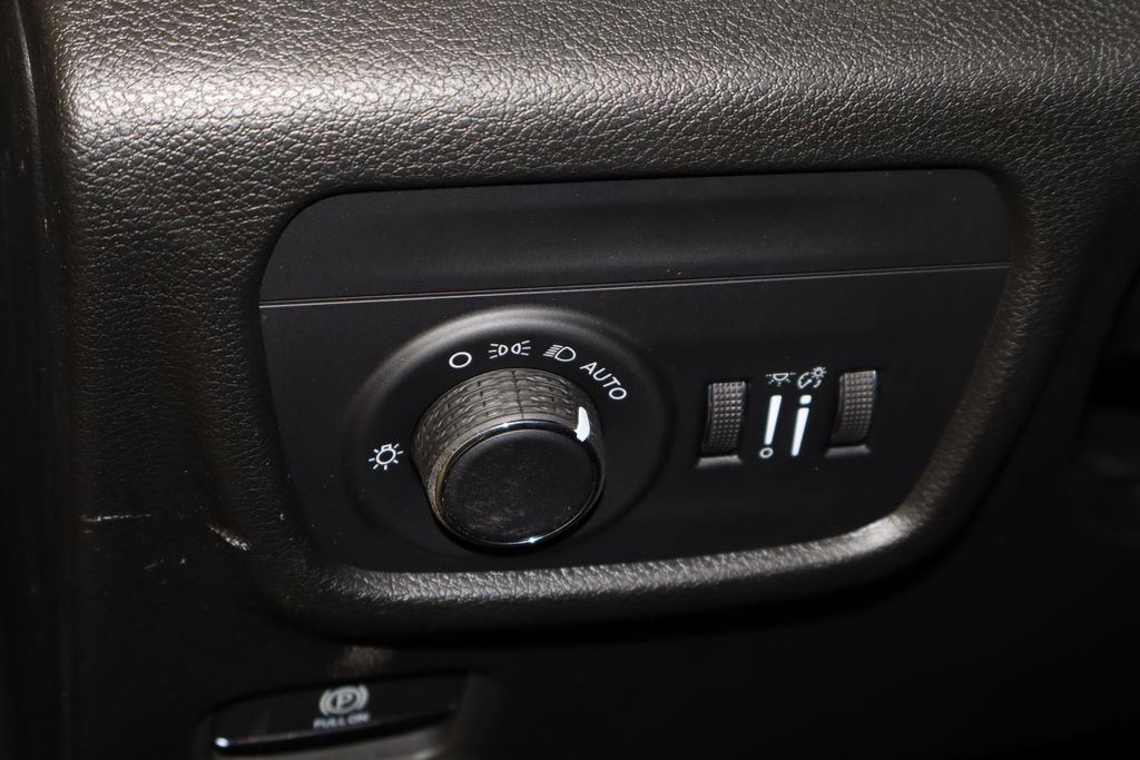 New 2026 Jeep Grand Cherokee Laredo X image 23