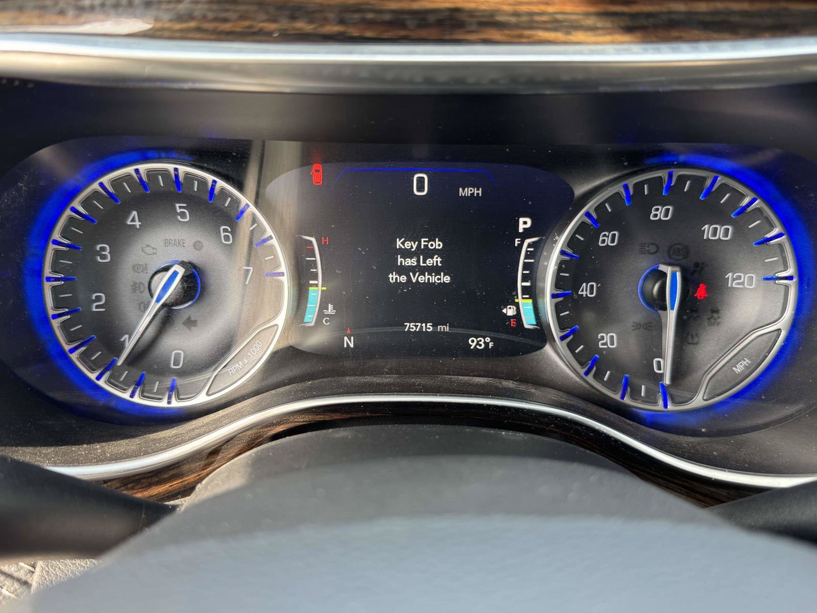 Used 2023 Chrysler Pacifica Limited w/ Uconnect Theater Family Group AWD/4WD image 25