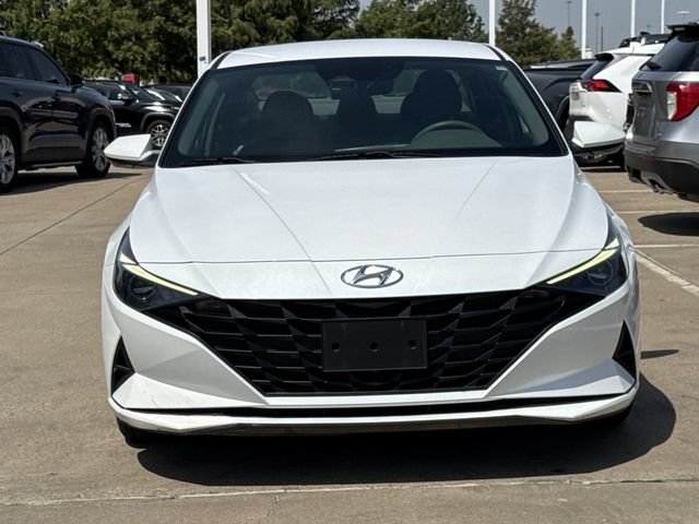 Used 2021 Hyundai Elantra SE FWD image 6