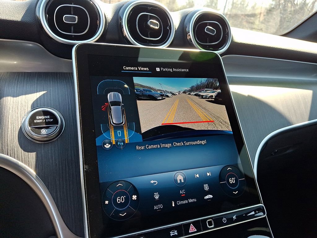 Used 2025 Mercedes-Benz GLC 300 4MATIC image 18