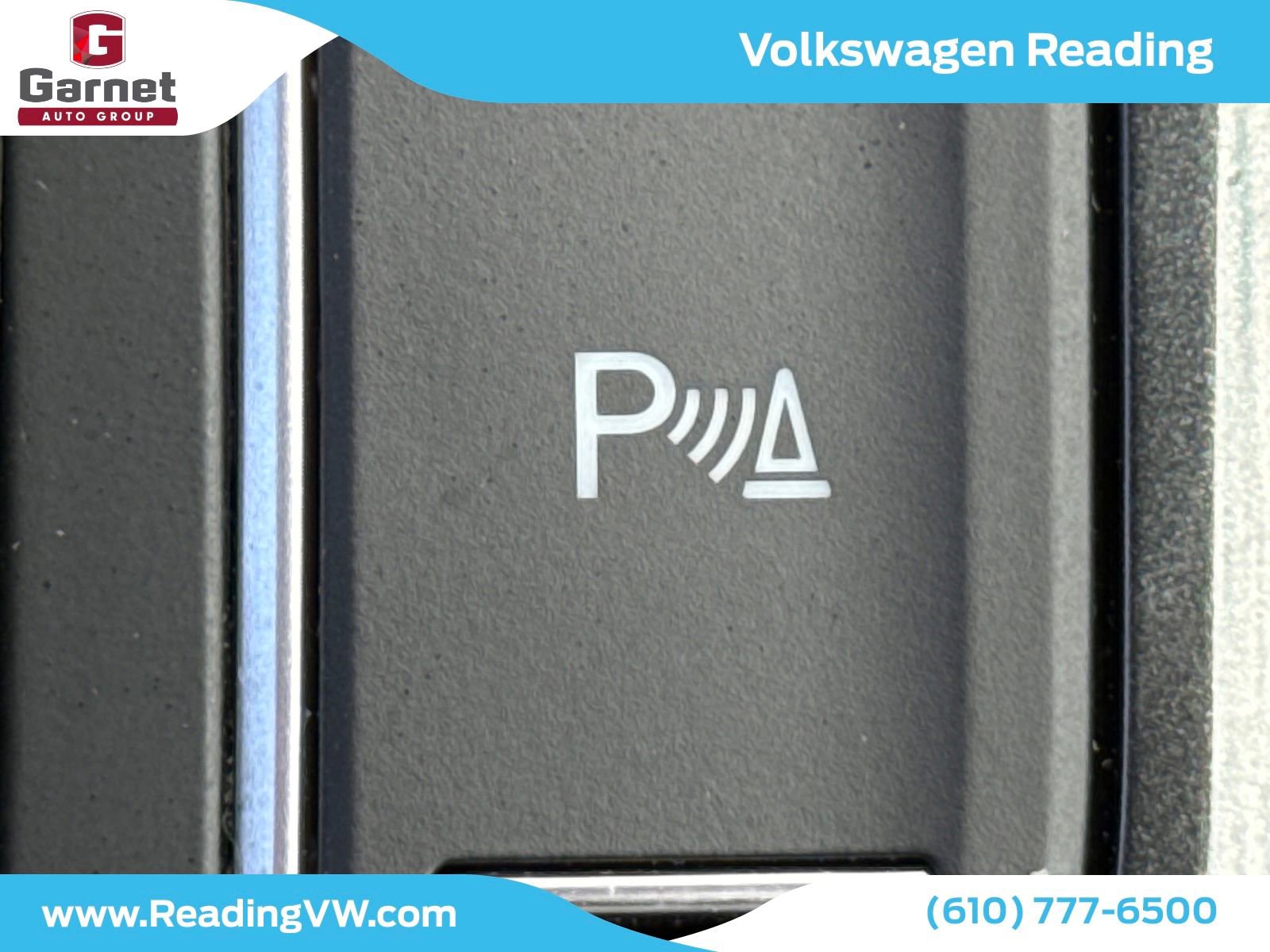 Used 2020 Volkswagen Tiguan SE R-Line image 32