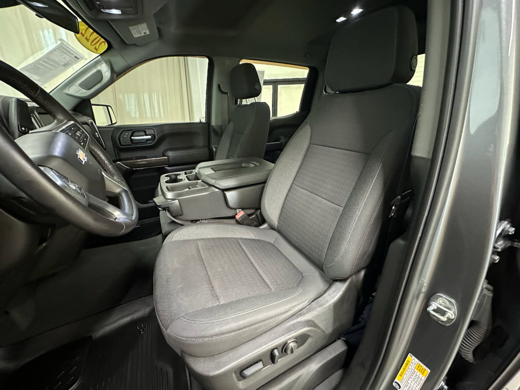 Certified 2022 Chevrolet Silverado 1500 LT AWD/4WD image 24