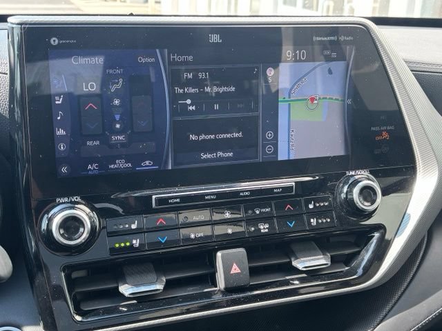 Used 2021 Toyota Highlander Platinum AWD/4WD image 16