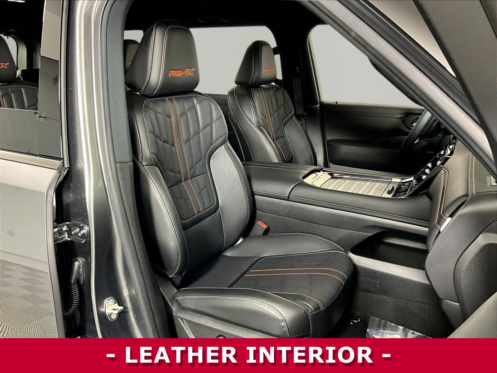 Certified 2025 Nissan Armada PRO-4X AWD/4WD image 29