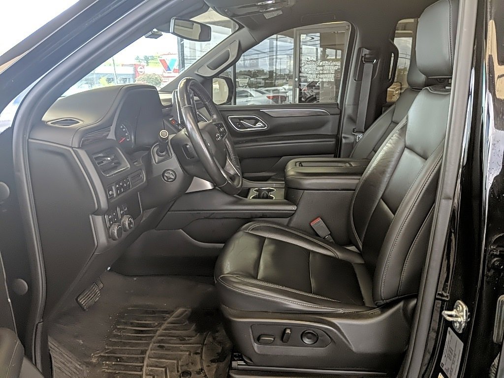 Used 2021 Chevrolet Tahoe Z71 w/ Luxury Package image 14