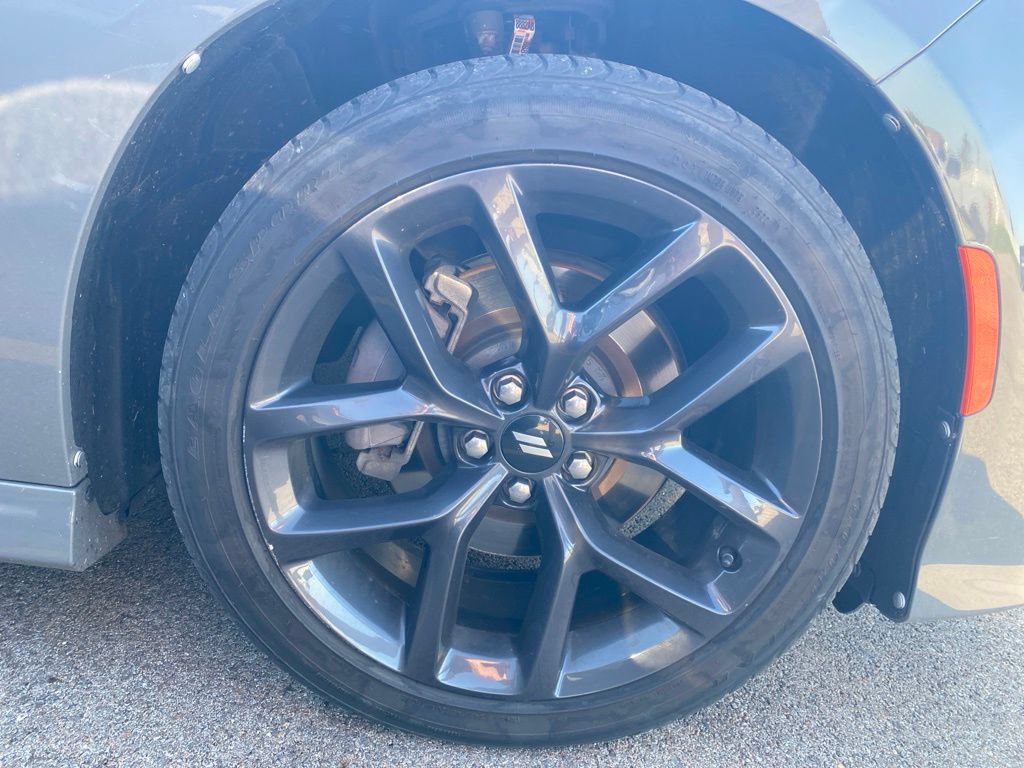 Used 2019 Dodge Charger R/T w/ Plus Group RWD image 6