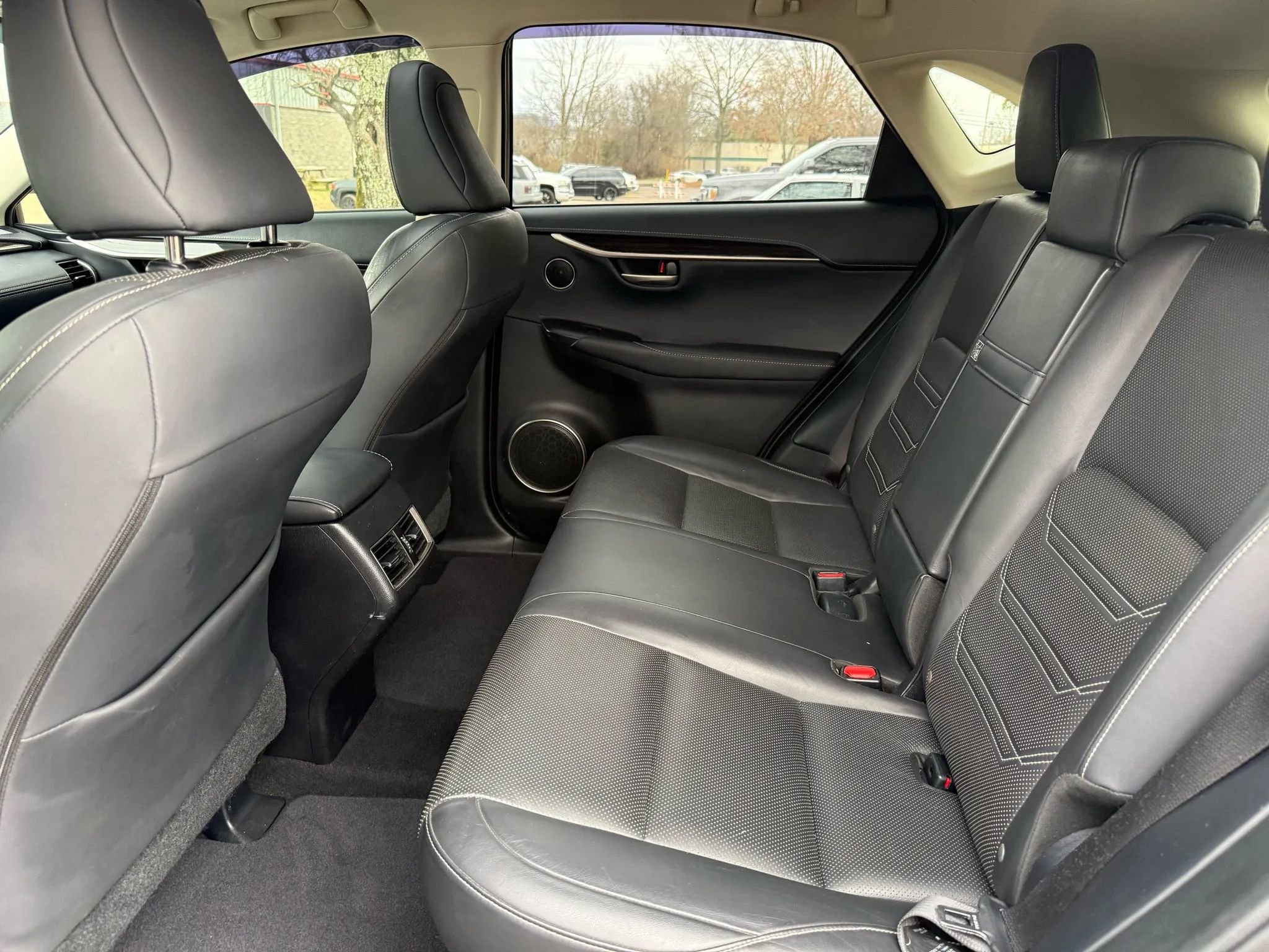 Used 2016 Lexus NX 300h AWD image 16