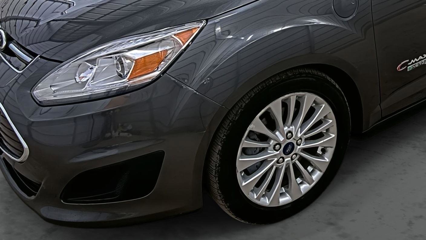 Used 2017 Ford C-MAX Energi SE w/ Equipment Group 401A image 7