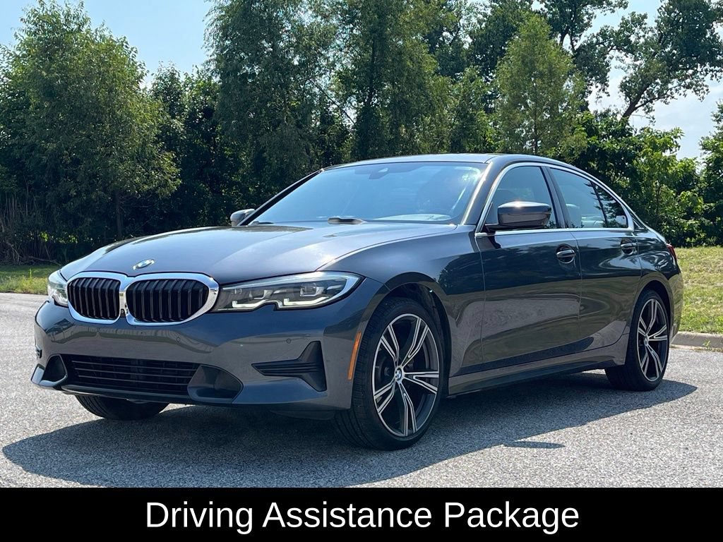Used 2021 BMW 330i xDrive Sedan w/ Convenience Package AWD/4WD image 3