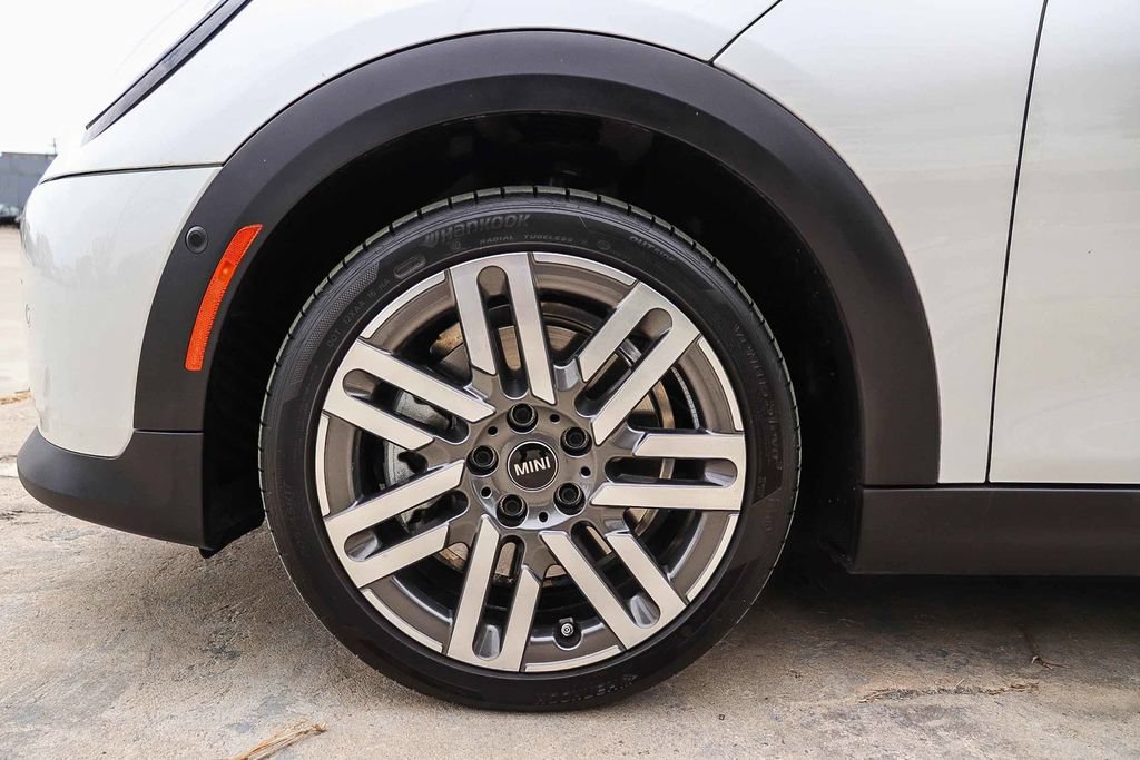 Used 2026 MINI Cooper S FWD image 14